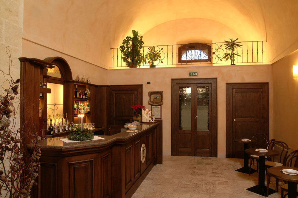 Casa Isabella Exclusive Hotel Мотола Интериор снимка