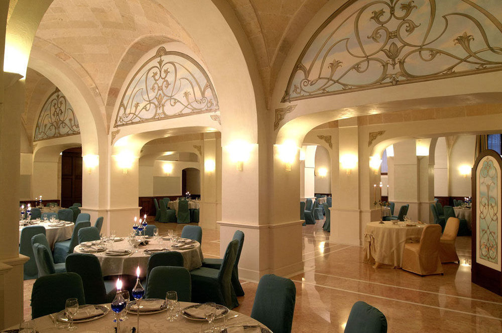 Casa Isabella Exclusive Hotel Мотола Ресторант снимка