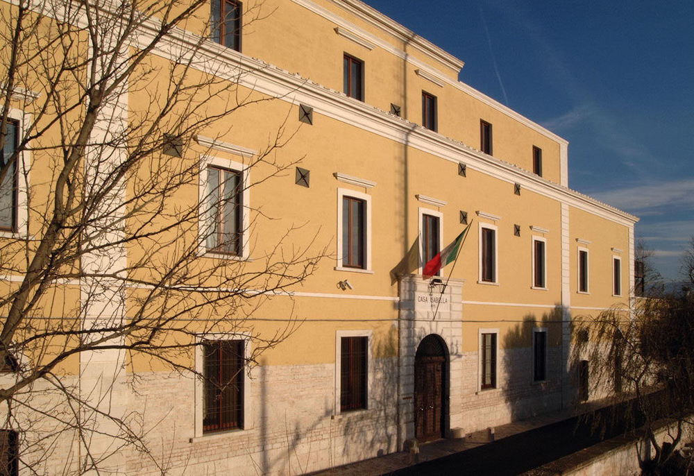Casa Isabella Exclusive Hotel Мотола Екстериор снимка