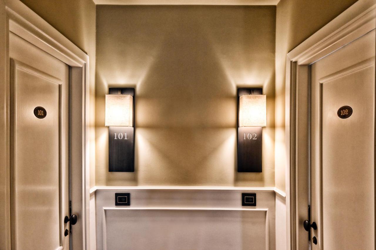 Casa Isabella Exclusive Hotel Мотола Екстериор снимка