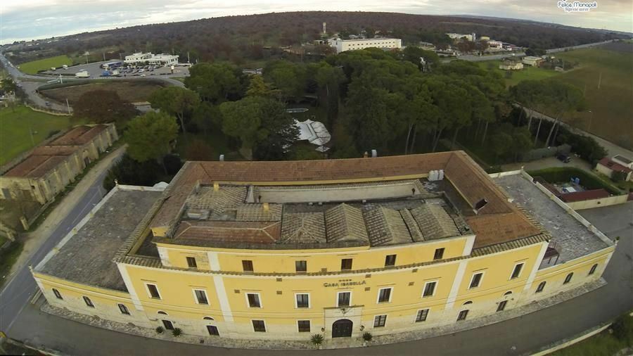 Casa Isabella Exclusive Hotel Мотола Екстериор снимка